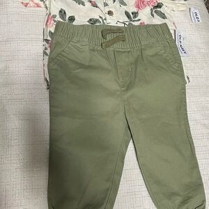 Old navy Floral Kids Shirt brand new